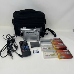 Canon ZR85 MiniDV Digital Camcorder Bundle Remote Battery Tapes Bag Powers On